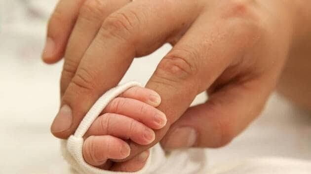 Naissance : 2 mois de congé supplémentaire possibles