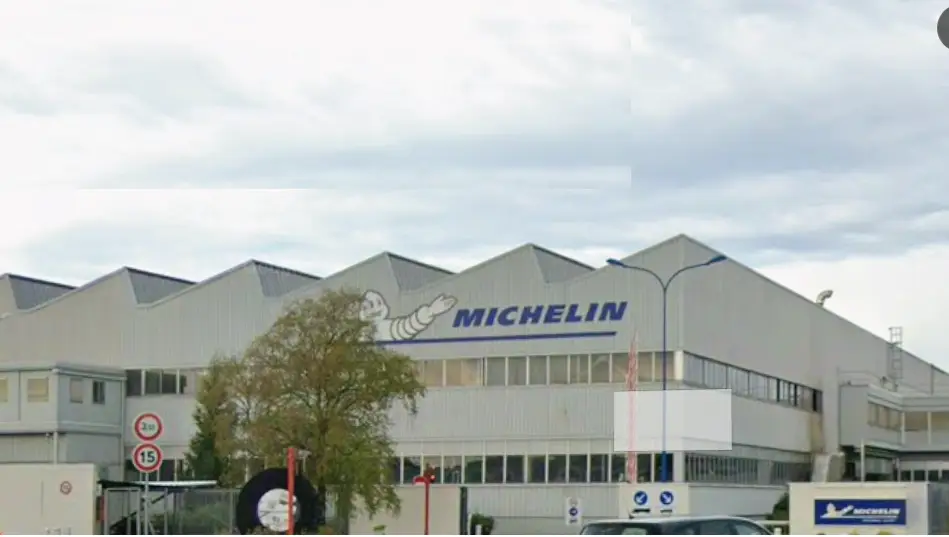 Plus de production, plus de moyens !